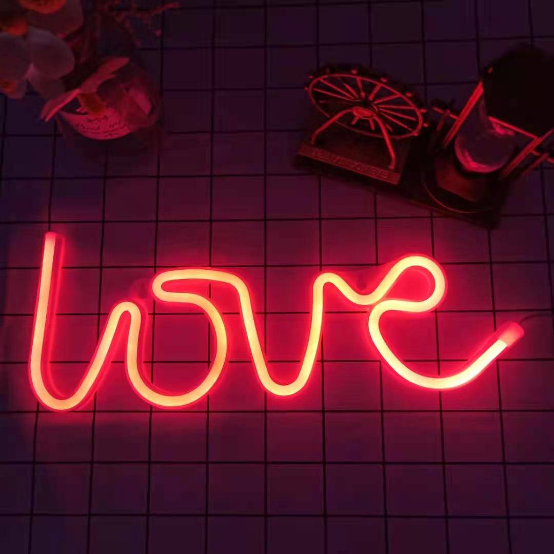 Световая надпись Love, 13*35 см. Красный, 1 шт.