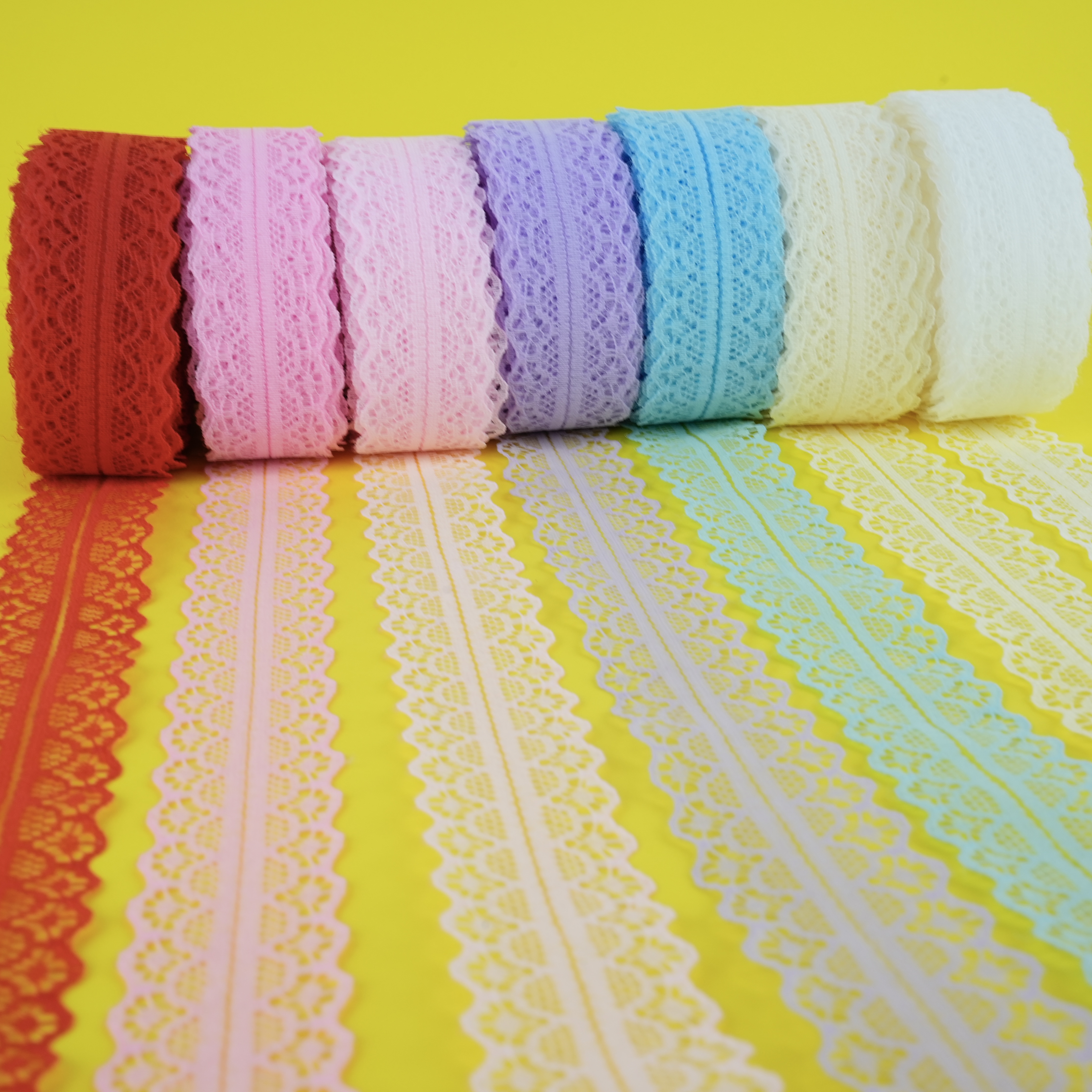 Декоративная лента (3 см*10 м) Тонкое Кружево, Светло-розовый, 1 шт.