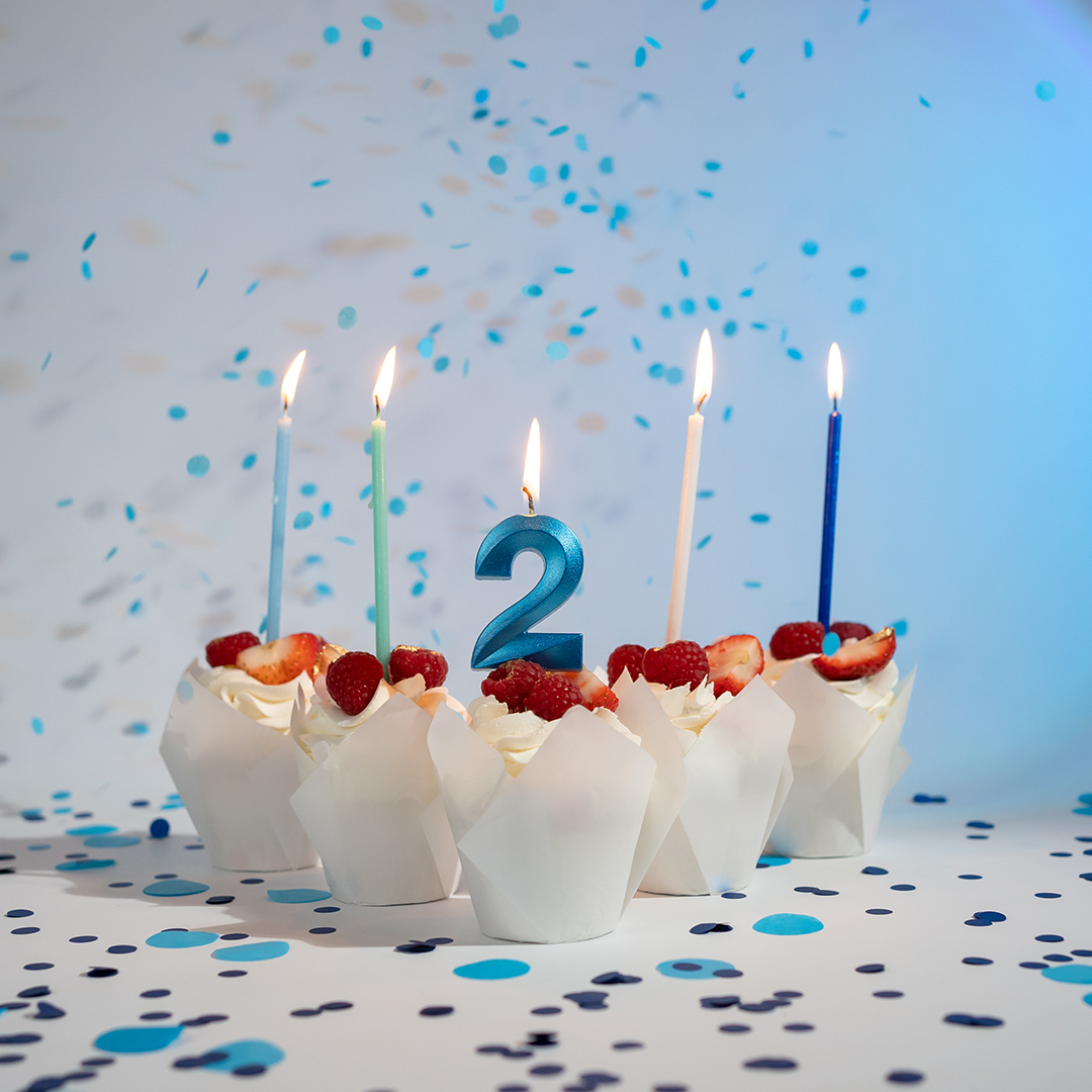 Свеча Цифра, 8 Грани, Синий, Металлик, 4,2*6 + 4,5 см, 1 шт. с держат.