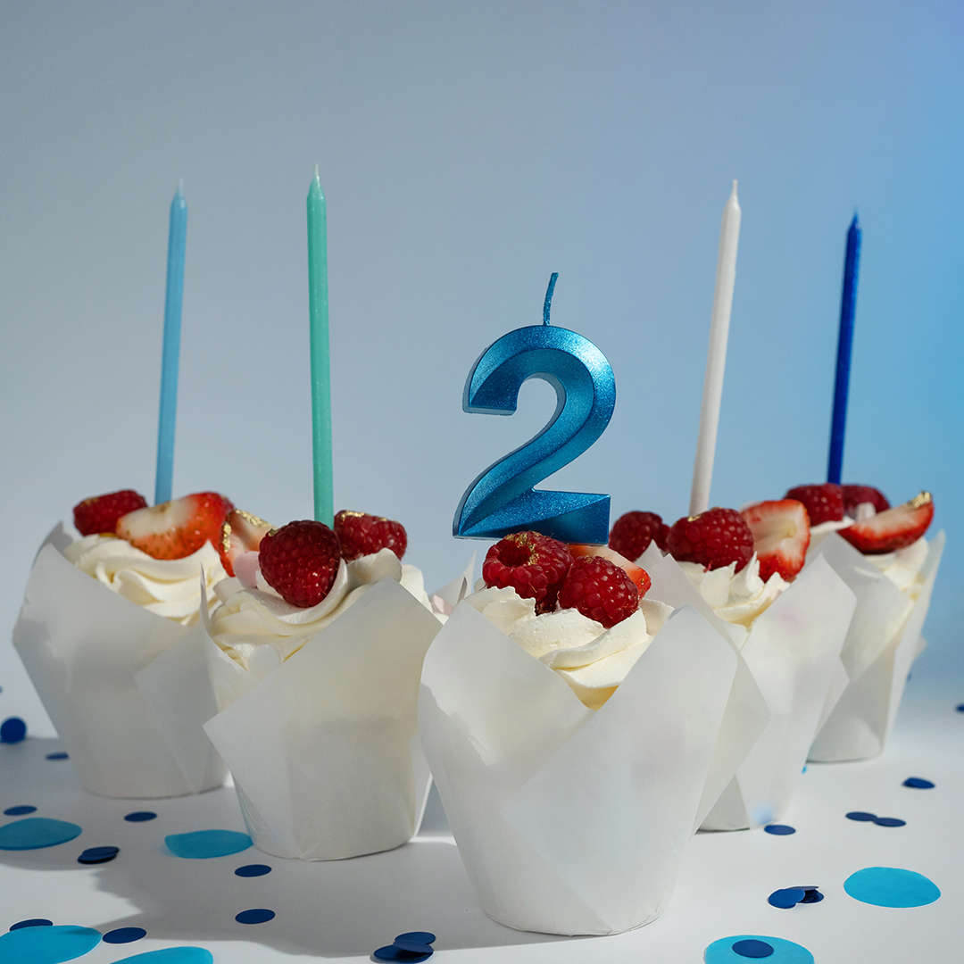 Свеча Цифра, 8 Грани, Синий, Металлик, 4,2*6 + 4,5 см, 1 шт. с держат.