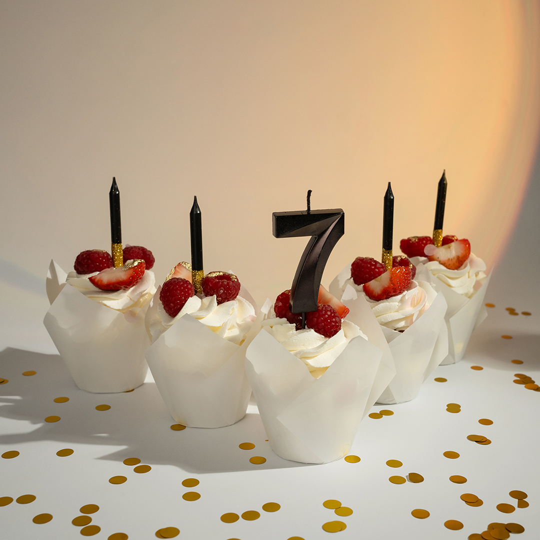 Свеча Цифра, 6 Грани, Черный, Металлик, 4,2*6 + 4,5 см, 1 шт. с держат.