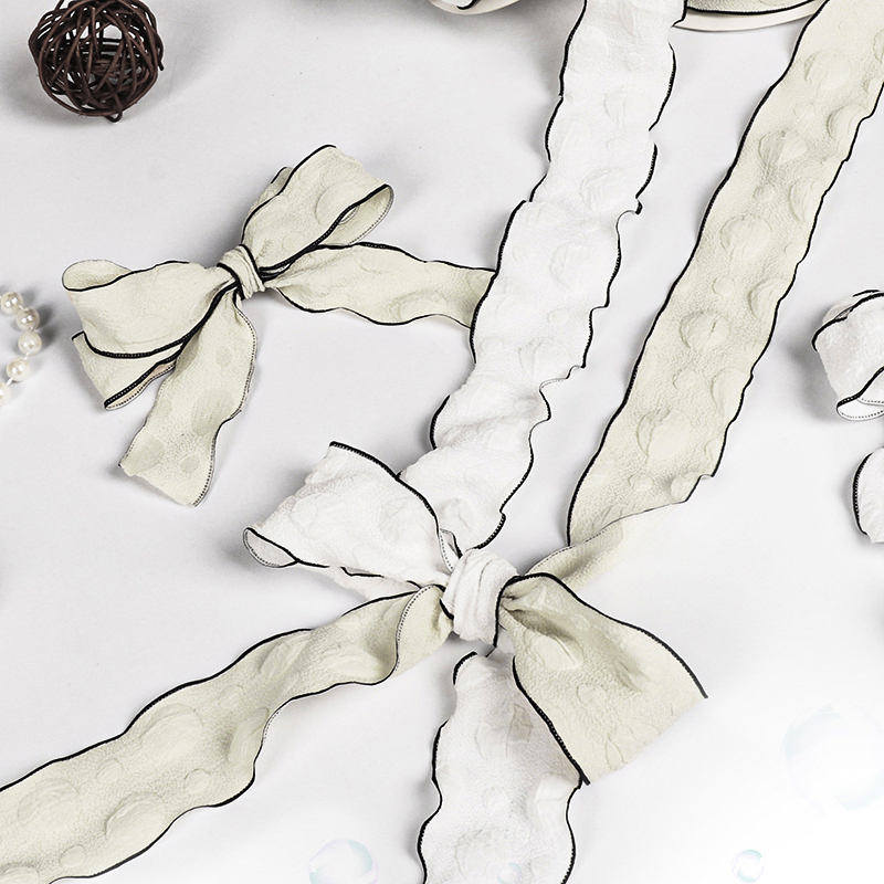 Лента тканевая (2,5 см*9,14 м) Элегантная волна, Белый/Черный, 1 шт.