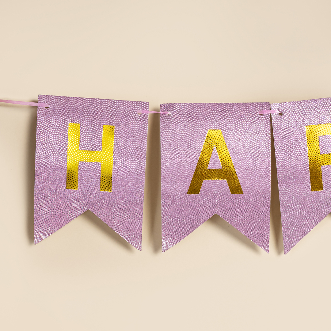 Гирлянда Флажки, Happy Birthday (фактура точки), Розовый/Золото, Металлик, 500 см, 16*12 см, 1 упак.