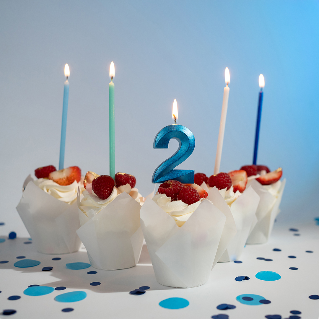 Свеча Цифра, 8 Грани, Синий, Металлик, 4,2*6 + 4,5 см, 1 шт. с держат.