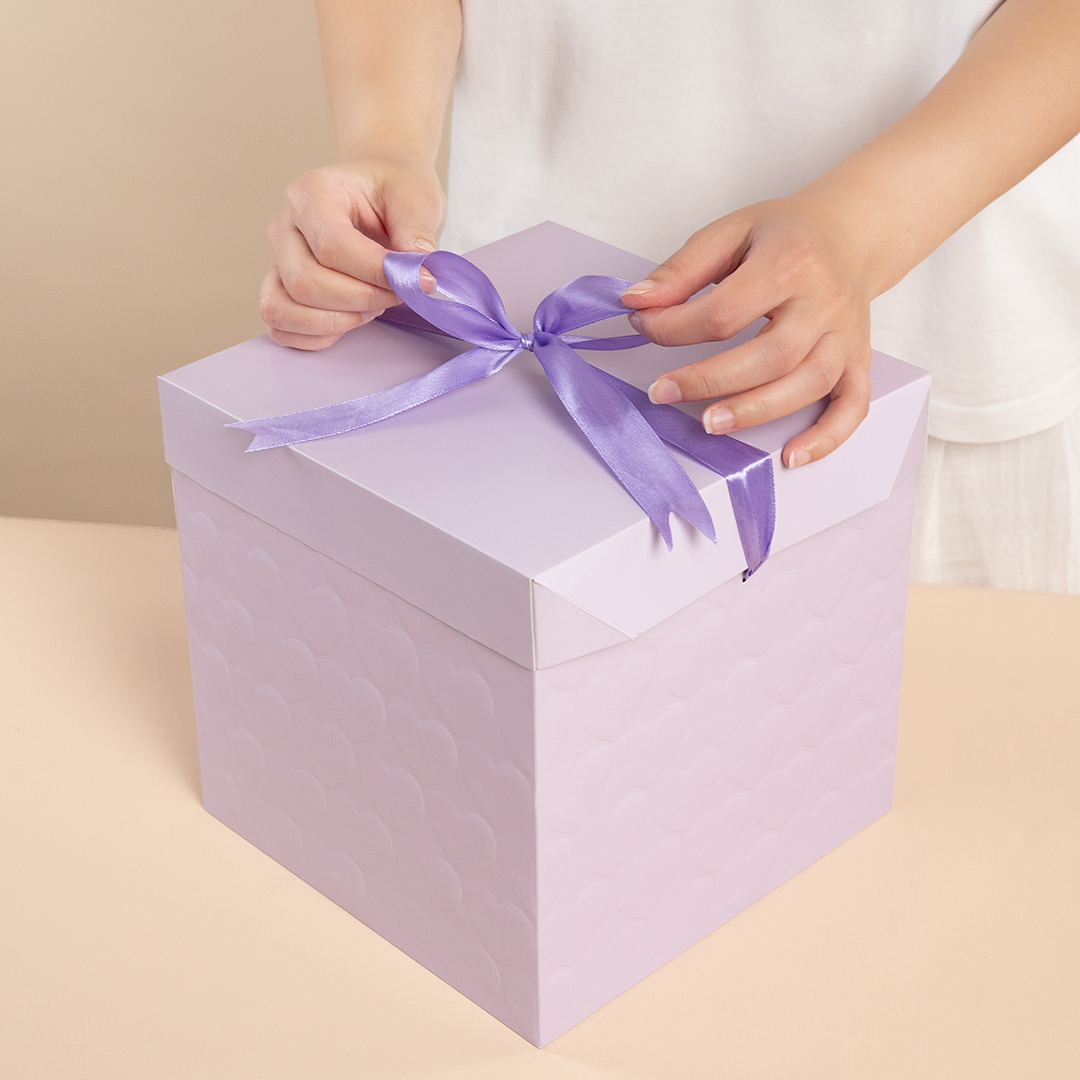 Коробка складная, 350гр, Фактурные сердца, Сиреневый, 22*22*22 см, 1 шт. в упак. 
