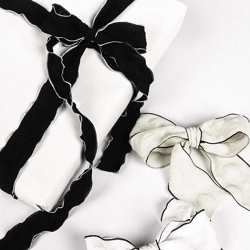 Лента тканевая (4 см*9,14 м) Элегантная волна, Черный/Белый, 1 шт.